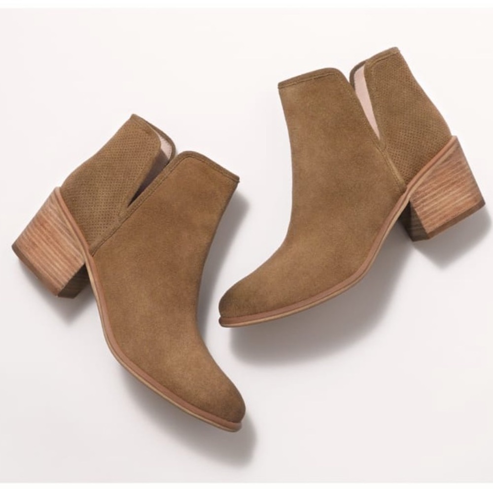 Nordstrom Tan Suede Ankle Booties